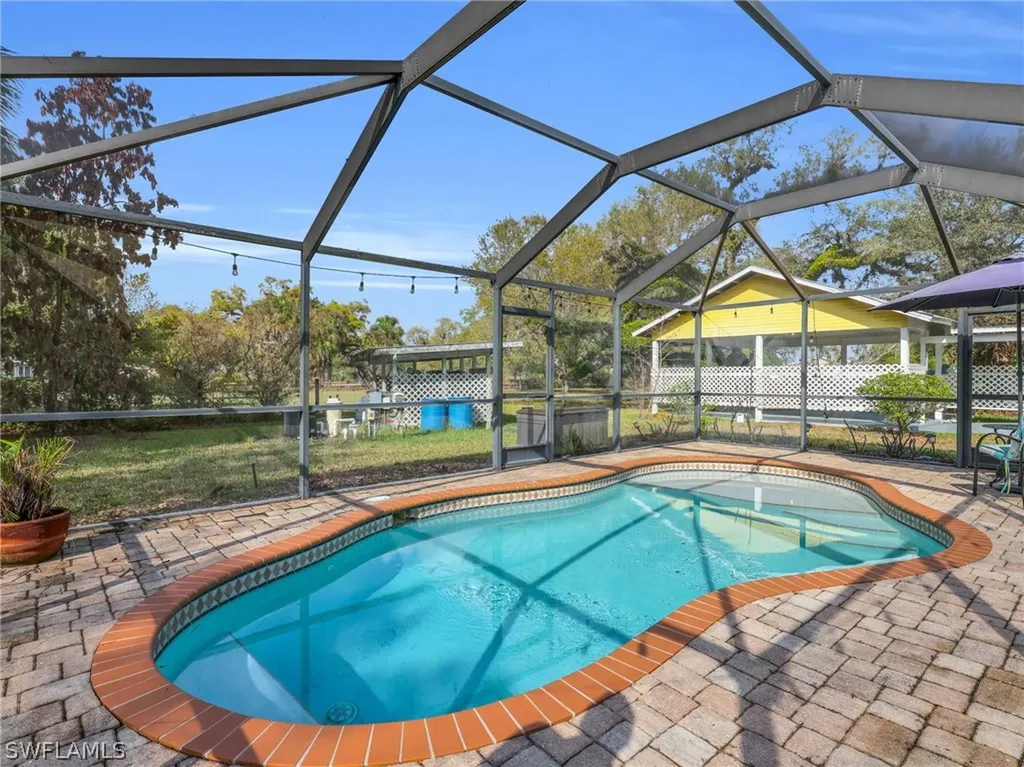 1712 Frontier Circle Labelle FL 33935