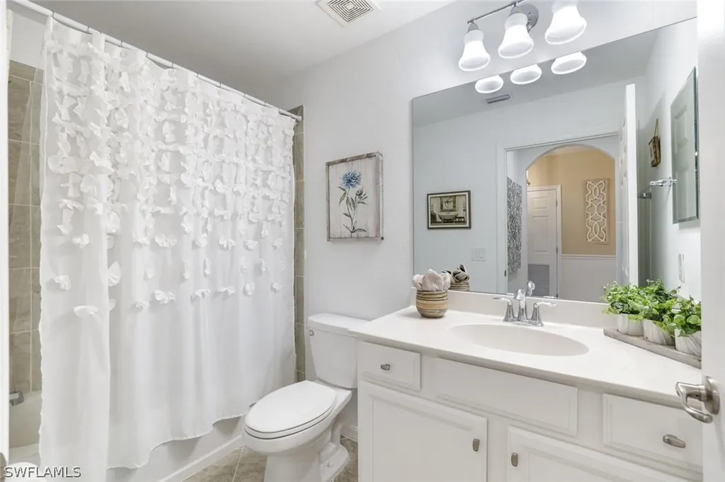 9590 Trevi Court Naples FL 34113