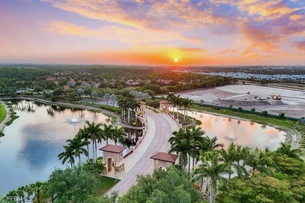 9590 Trevi Court Naples FL 34113