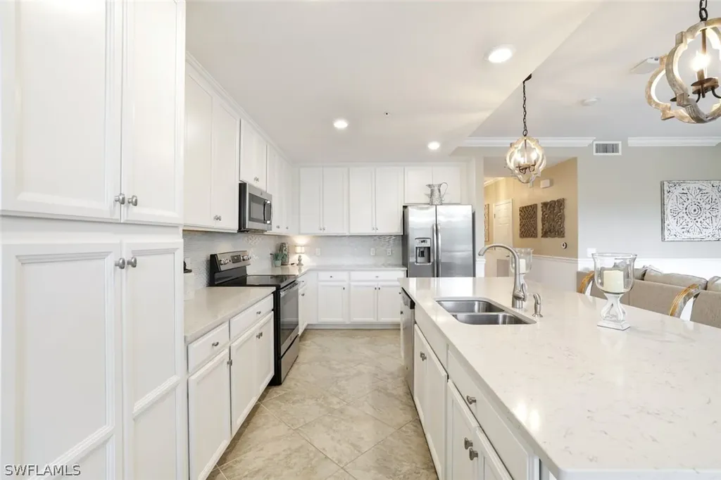 9590 Trevi Court Naples FL 34113