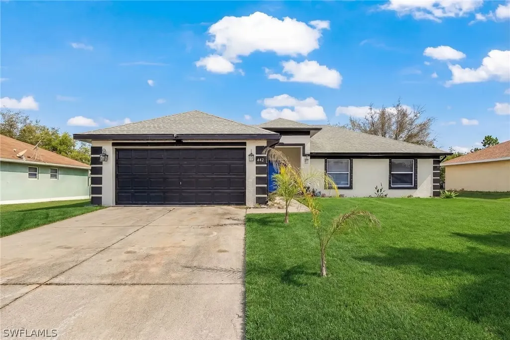 442 Willowbrook Drive Lehigh Acres FL 33972