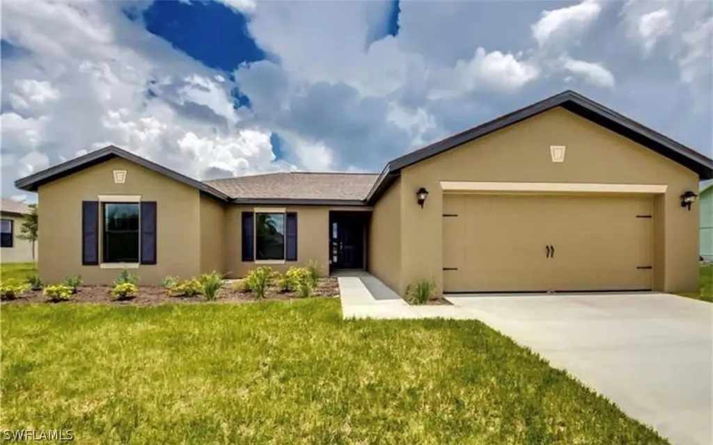 1206 SW Trafalgar Parkway Cape Coral FL 33991