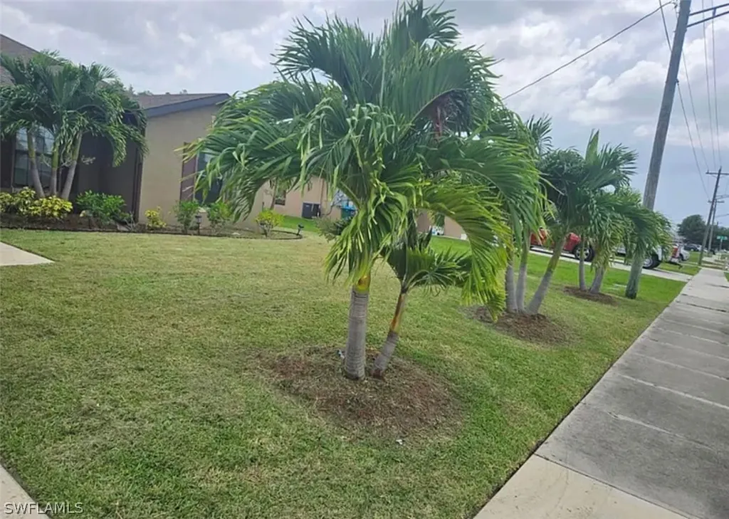 1206 SW Trafalgar Parkway Cape Coral FL 33991
