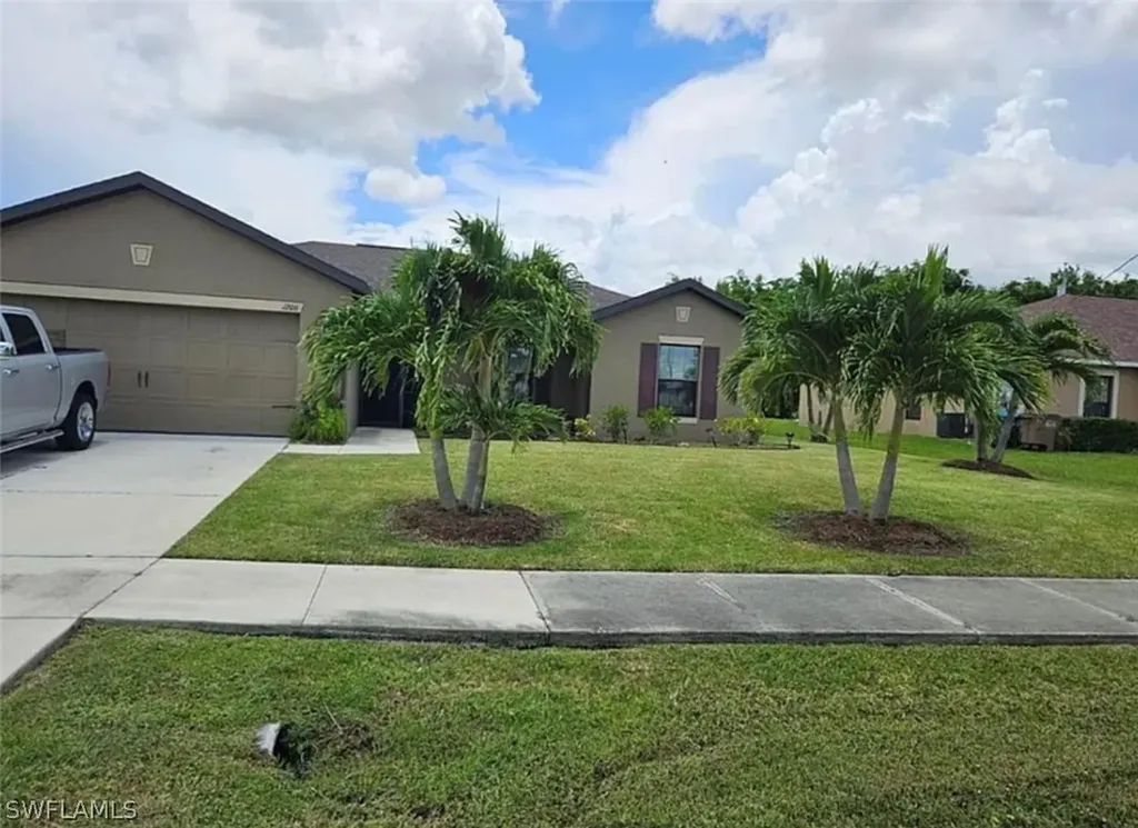 1206 SW Trafalgar Parkway Cape Coral FL 33991