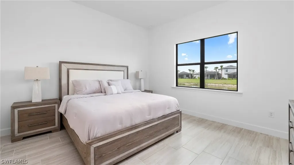 1905 Fresno Avenue Naples FL 34120