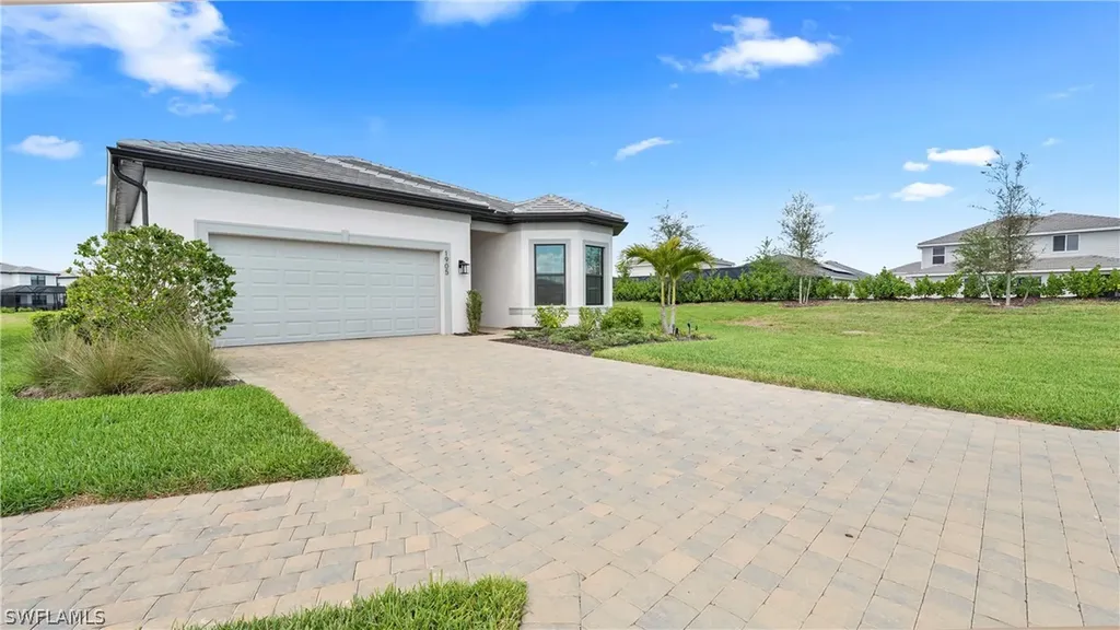 1905 Fresno Avenue Naples FL 34120