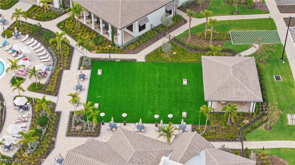 1905 Fresno Avenue Naples FL 34120