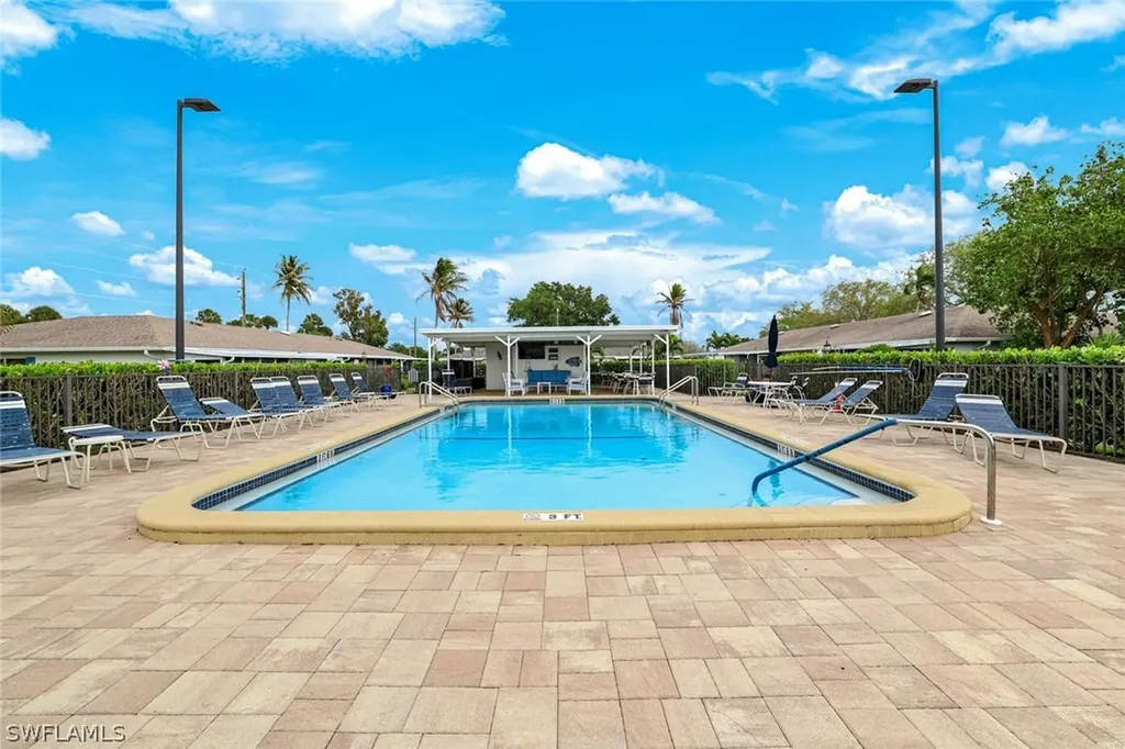 91 Glades Boulevard Naples FL 34112