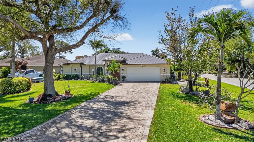 8518 Cypress Drive S Fort Myers FL 33967