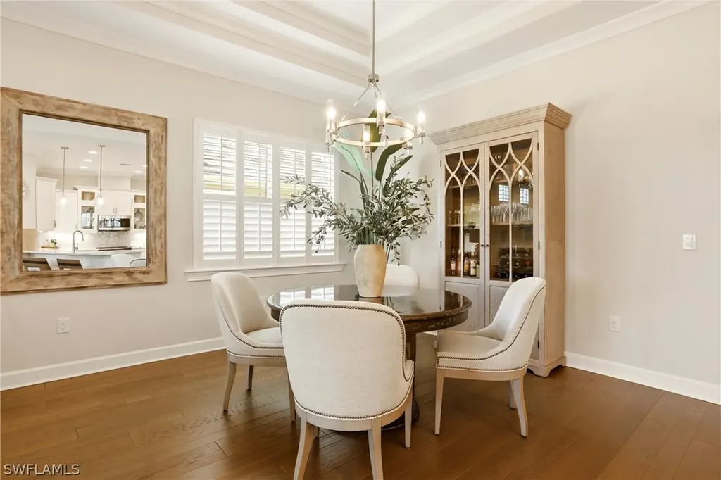 5962 Haiti Drive Naples FL 34113