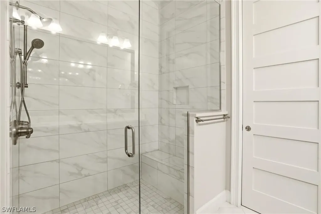5962 Haiti Drive Naples FL 34113