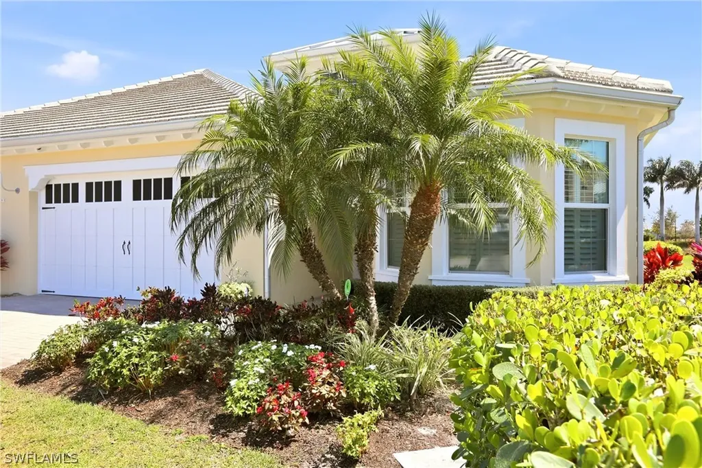 5962 Haiti Drive Naples FL 34113