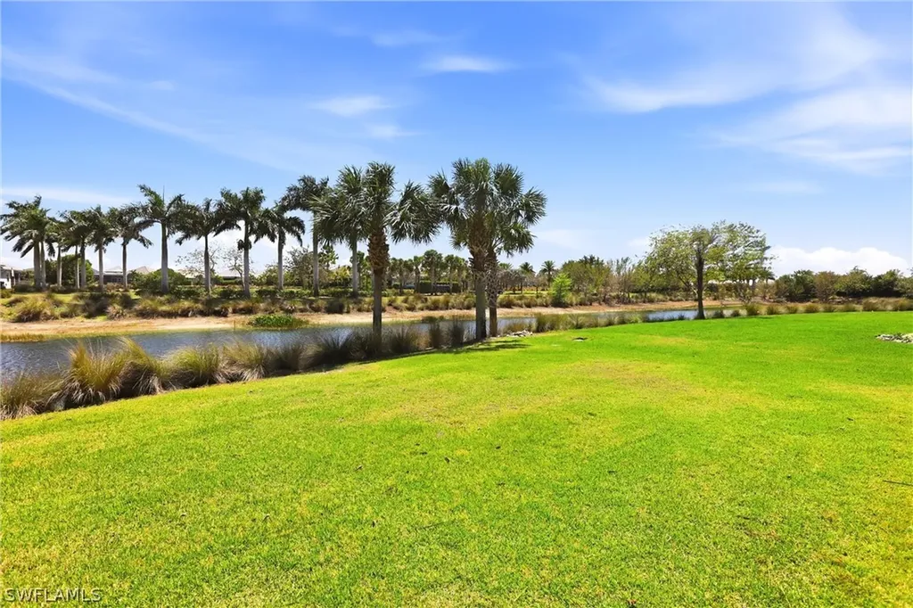 5962 Haiti Drive Naples FL 34113