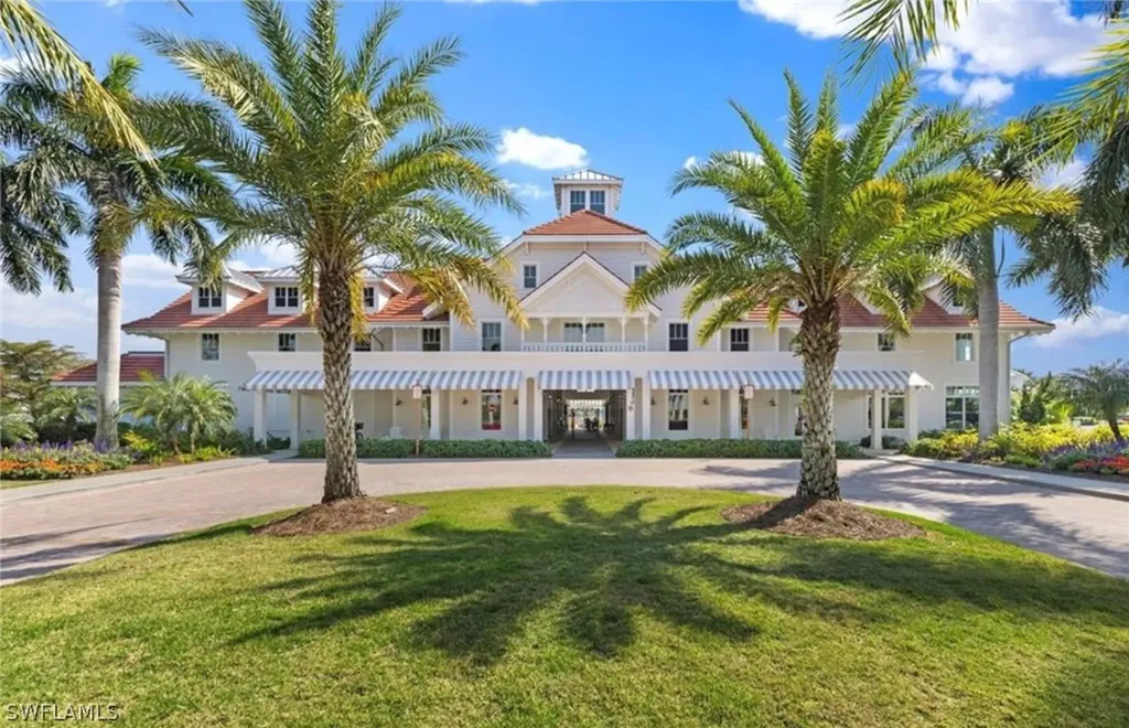 5962 Haiti Drive Naples FL 34113