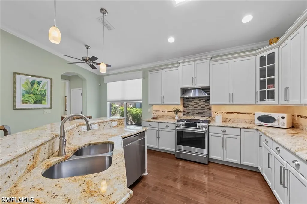 9003 Astonia Way Estero FL 33967