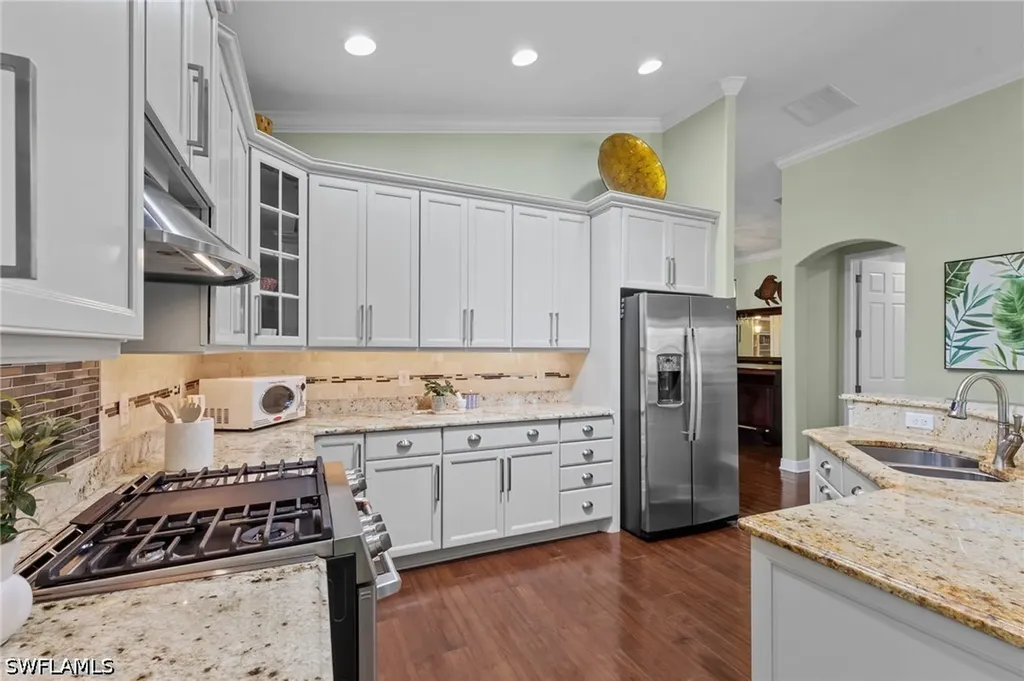 9003 Astonia Way Estero FL 33967