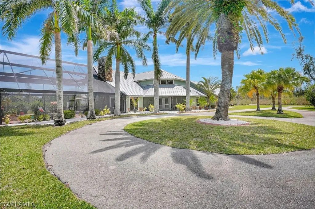 7235 Lake Drive Fort Myers FL 33908