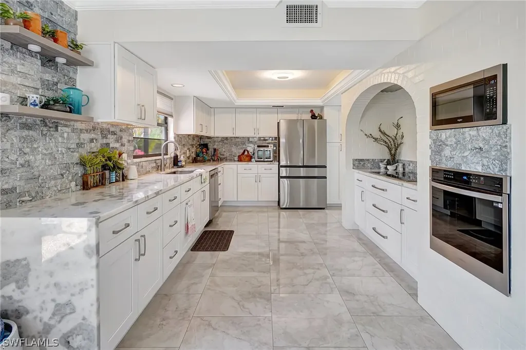7235 Lake Drive Fort Myers FL 33908