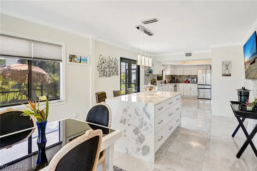 7235 Lake Drive Fort Myers FL 33908
