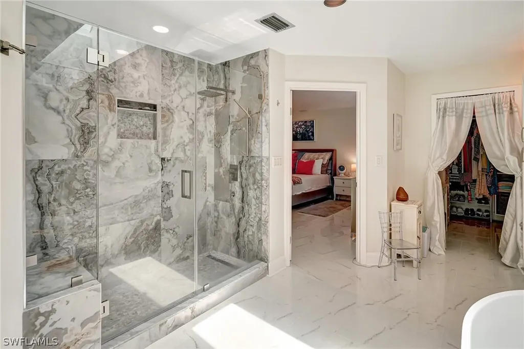 7235 Lake Drive Fort Myers FL 33908