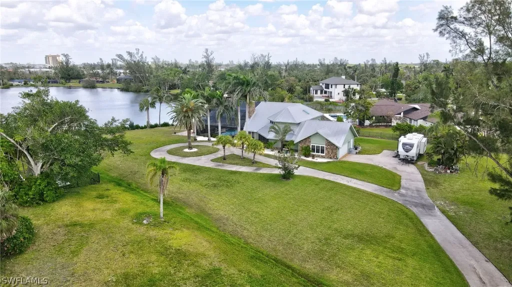 7235 Lake Drive Fort Myers FL 33908