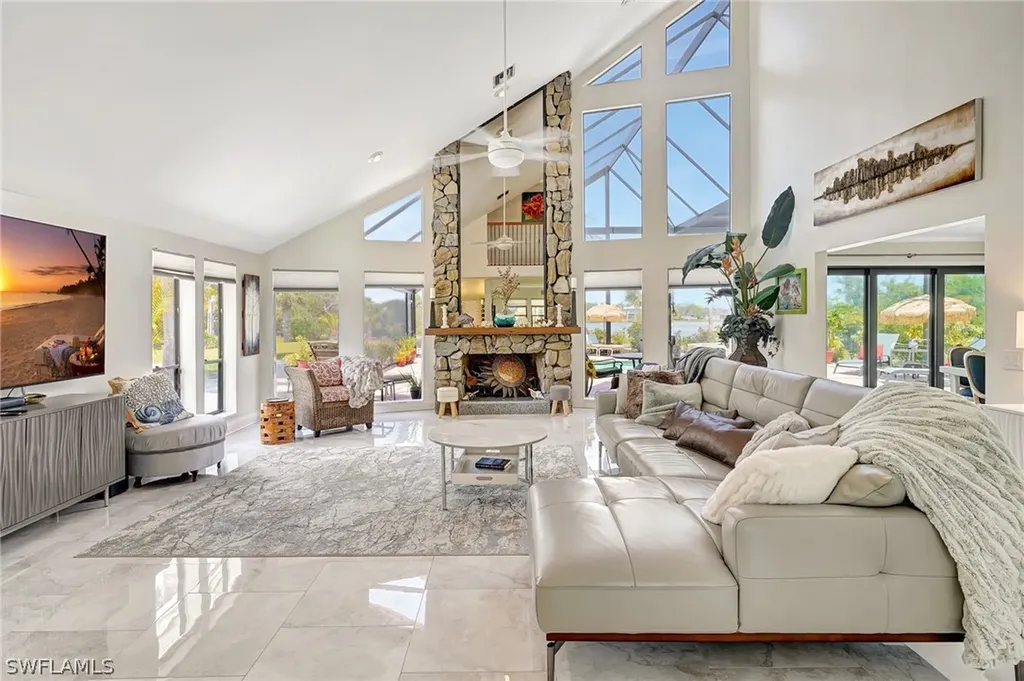 7235 Lake Drive Fort Myers FL 33908