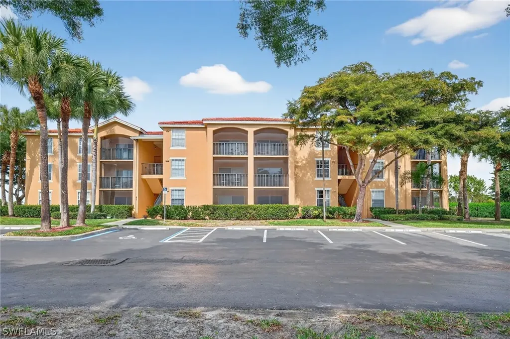 8754 River Homes Lane Bonita Springs FL 34135