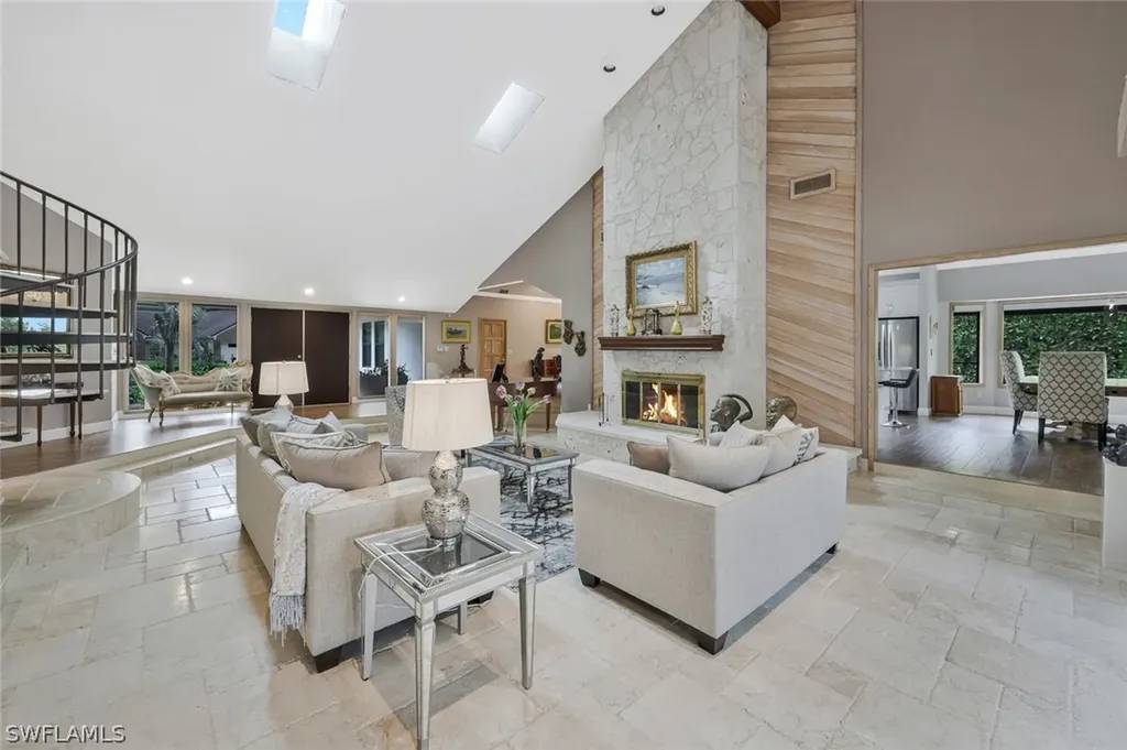 730 Bay Tree Court Naples FL 34108