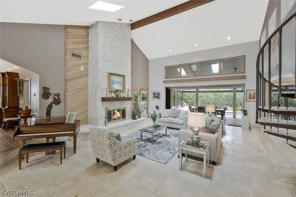 730 Bay Tree Court Naples FL 34108