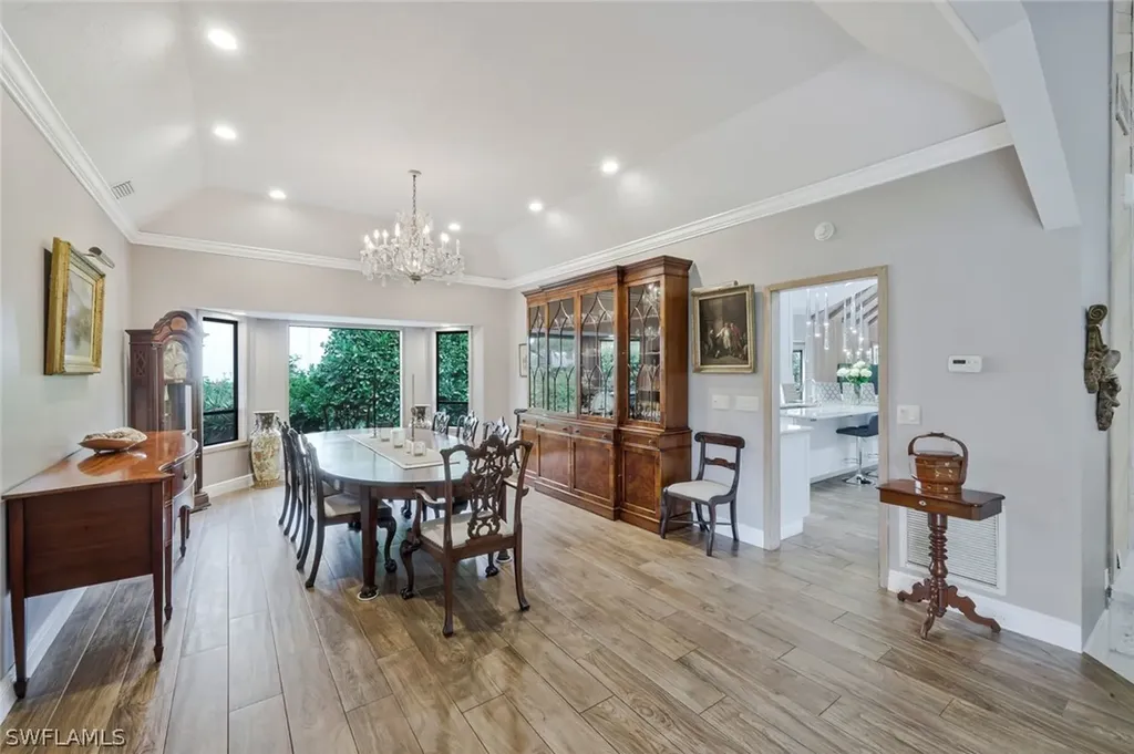730 Bay Tree Court Naples FL 34108