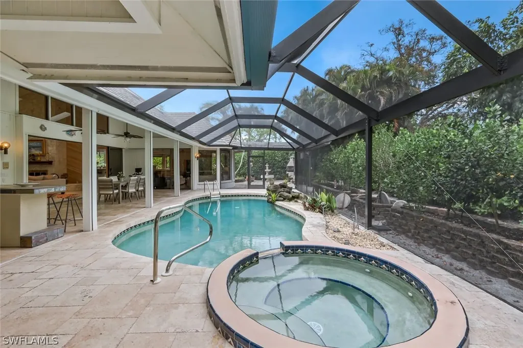 730 Bay Tree Court Naples FL 34108