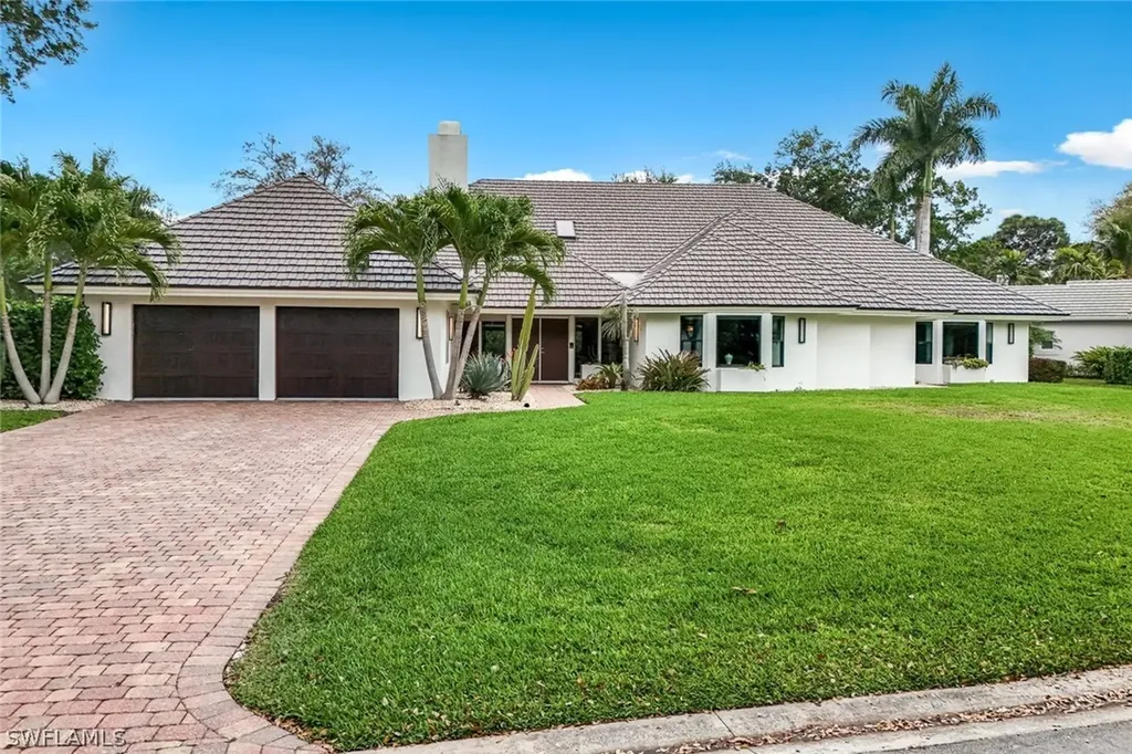 730 Bay Tree Court Naples FL 34108