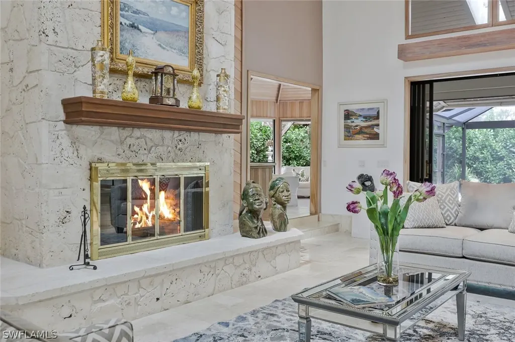 730 Bay Tree Court Naples FL 34108