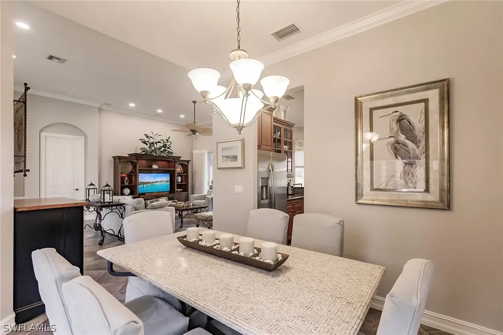 6105 Dogleg Drive Naples FL 34113