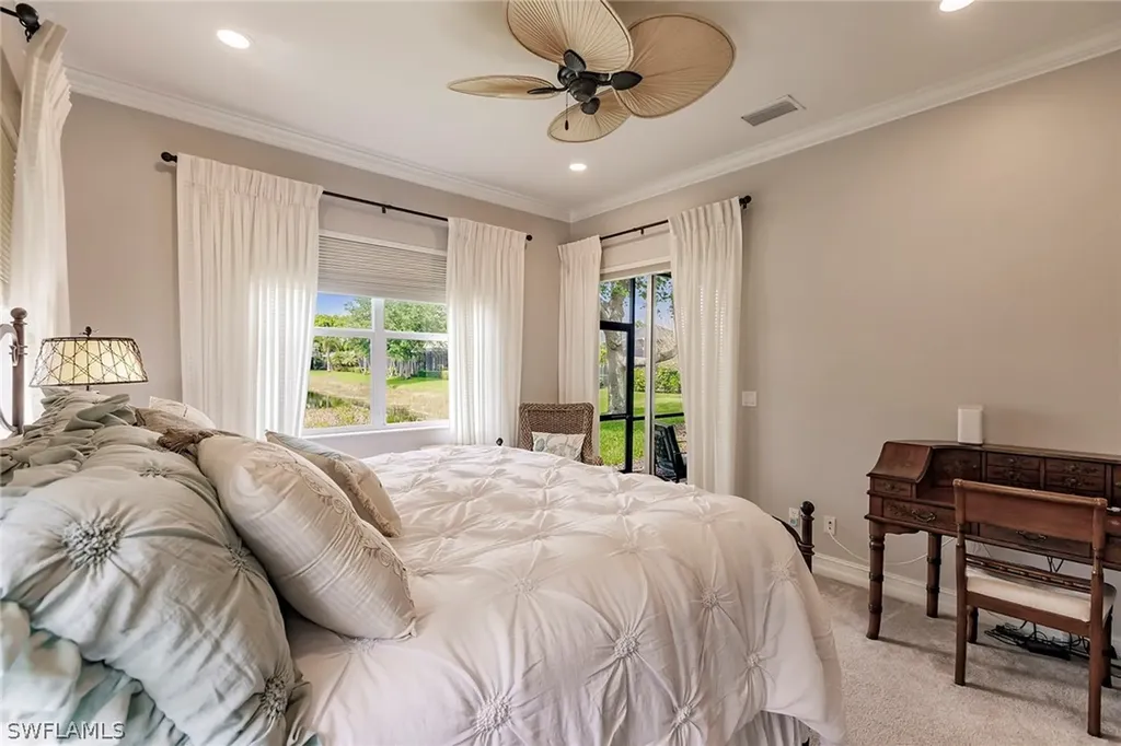 6105 Dogleg Drive Naples FL 34113