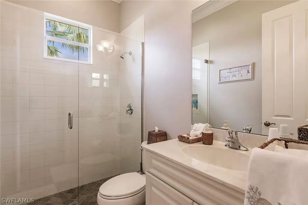6105 Dogleg Drive Naples FL 34113