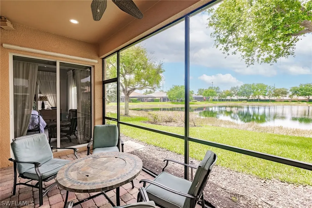 6105 Dogleg Drive Naples FL 34113