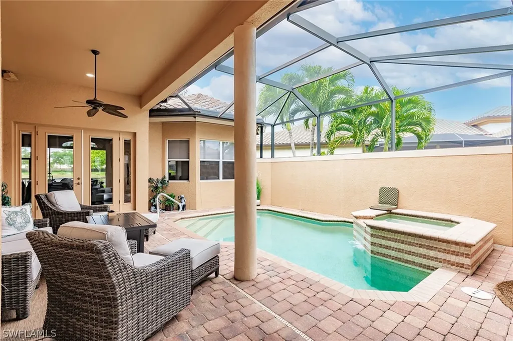 6105 Dogleg Drive Naples FL 34113