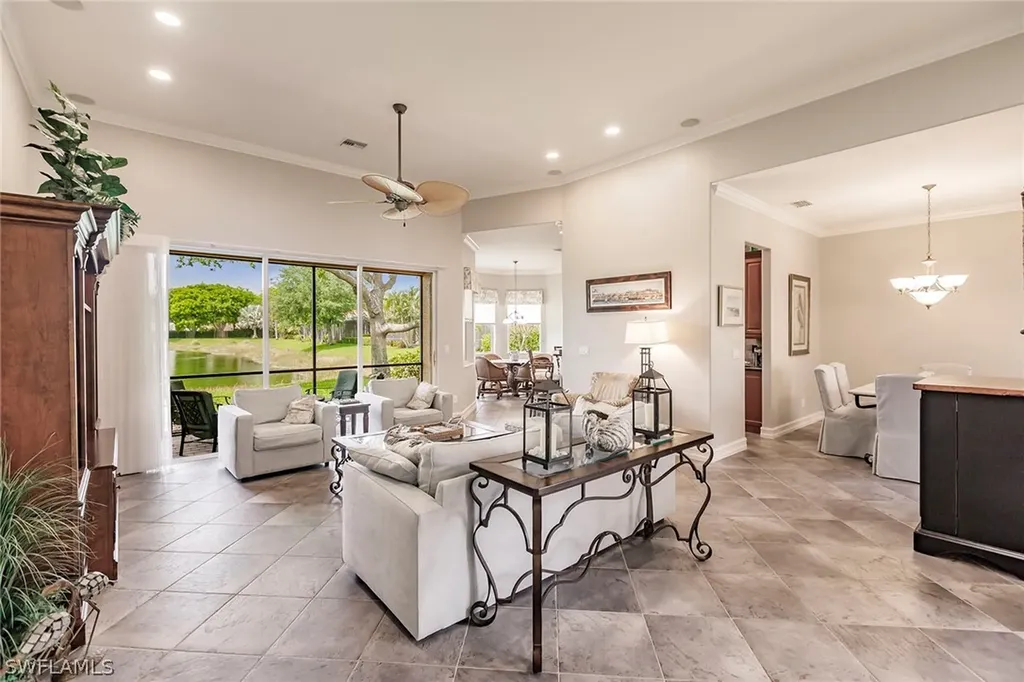 6105 Dogleg Drive Naples FL 34113