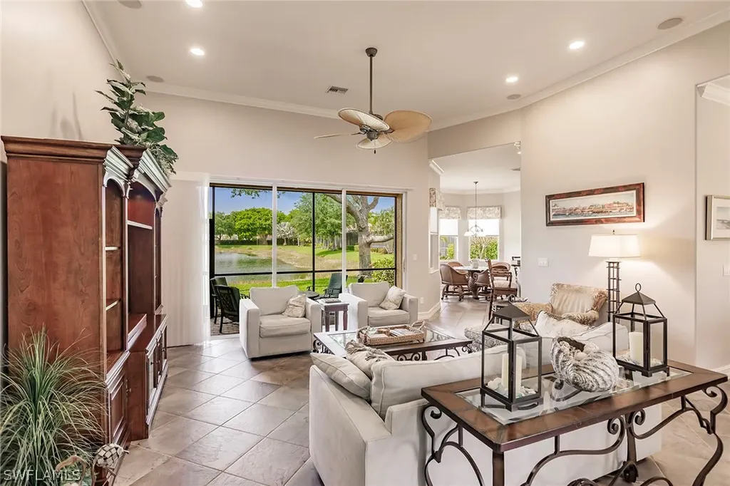 6105 Dogleg Drive Naples FL 34113
