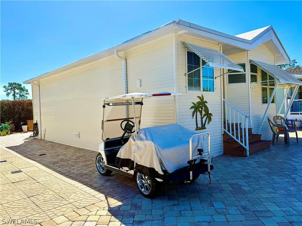 427 Vanda Sanctuary Naples FL 34114