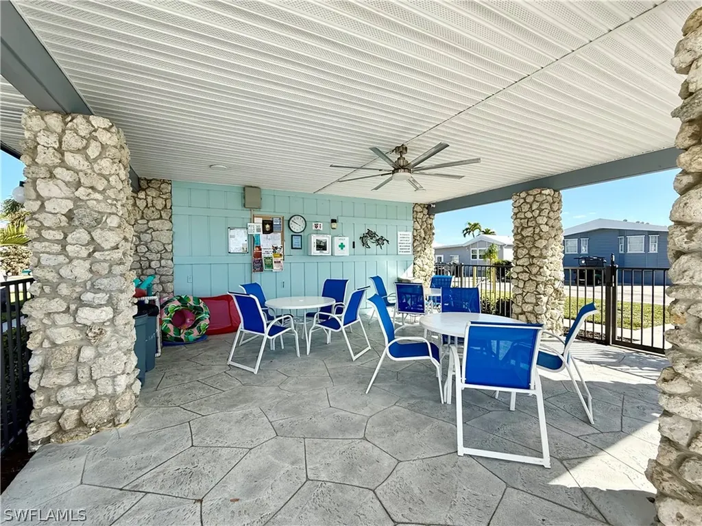 427 Vanda Sanctuary Naples FL 34114