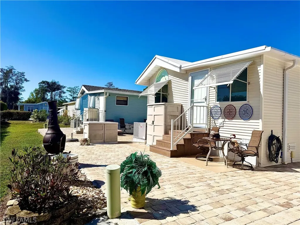 427 Vanda Sanctuary Naples FL 34114