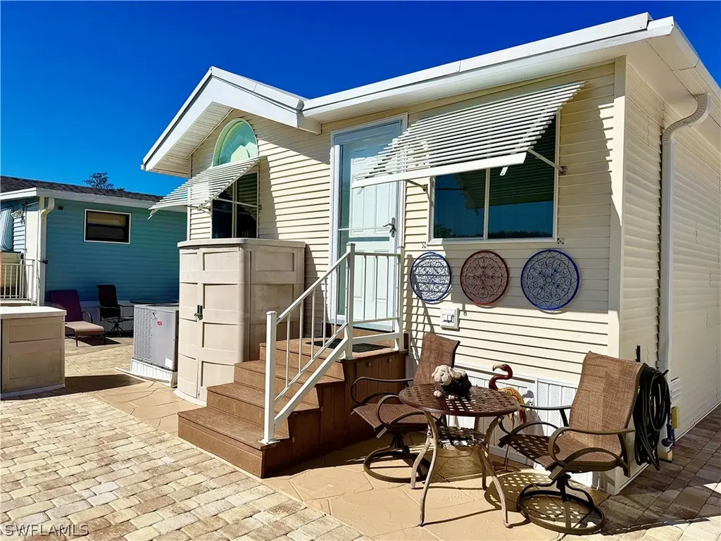 427 Vanda Sanctuary Naples FL 34114