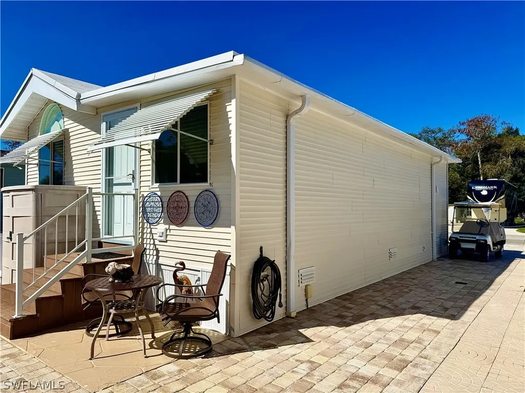 427 Vanda Sanctuary Naples FL 34114