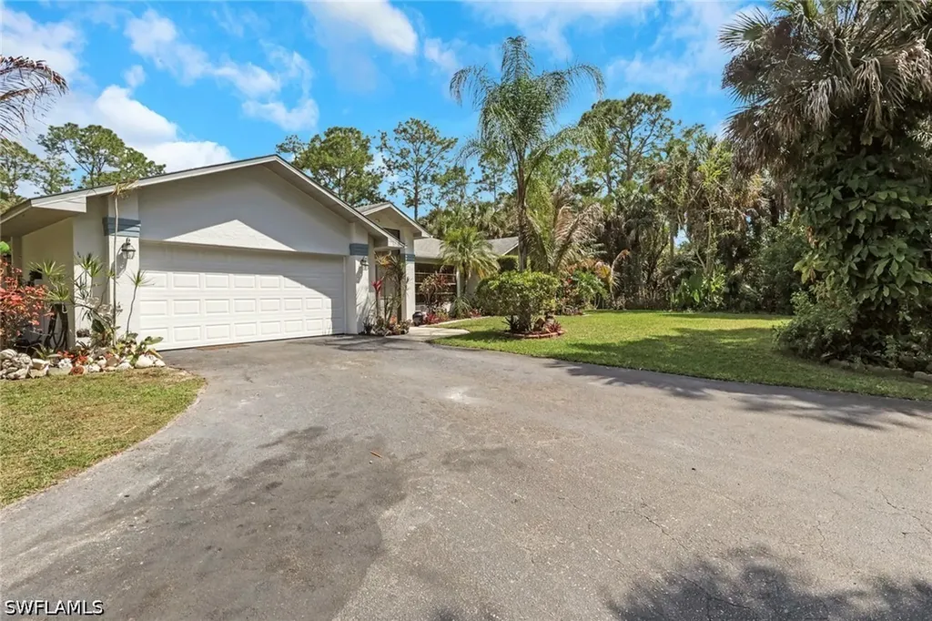 760 1st Street NW Naples FL 34120