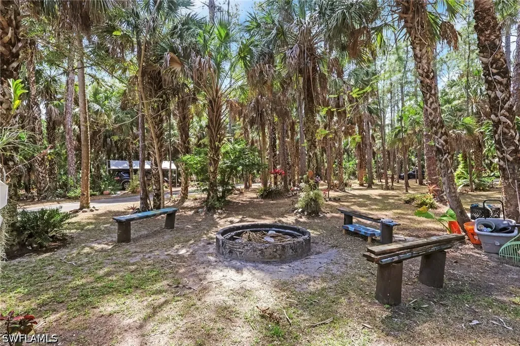 760 1st Street NW Naples FL 34120