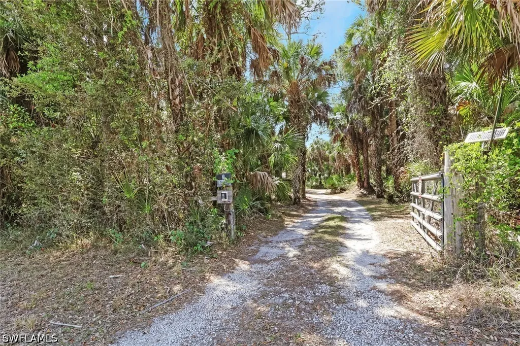 760 1st Street NW Naples FL 34120
