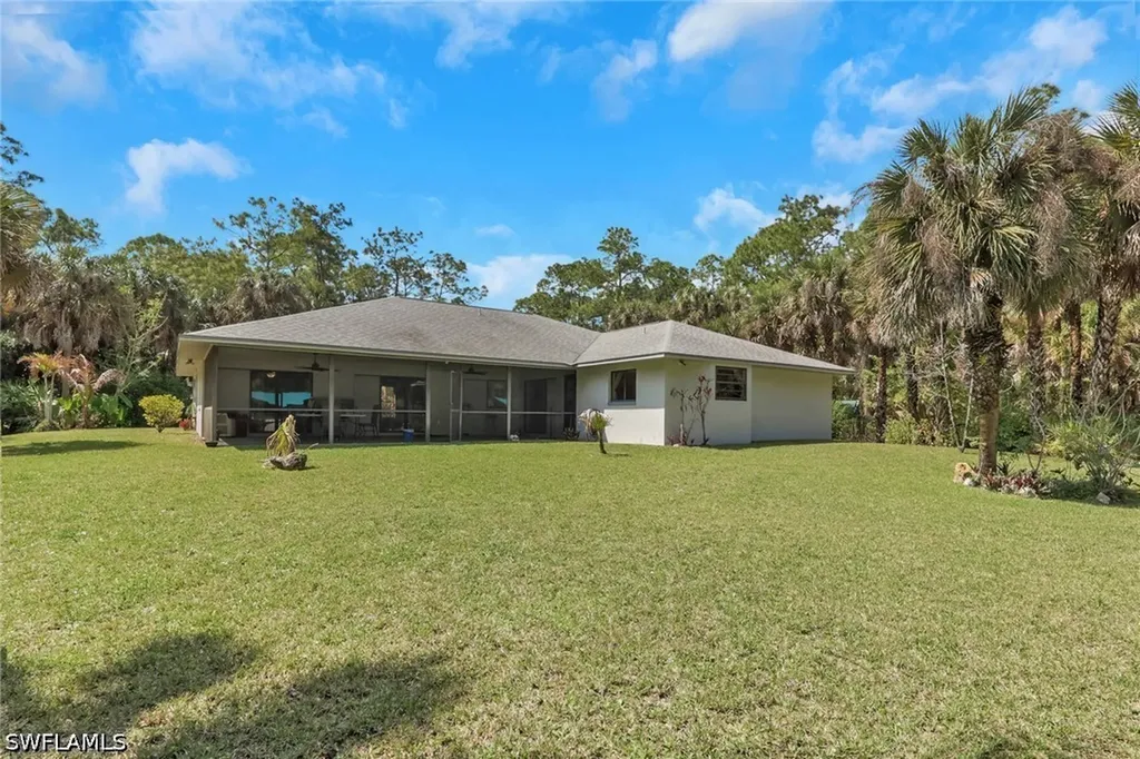 760 1st Street NW Naples FL 34120