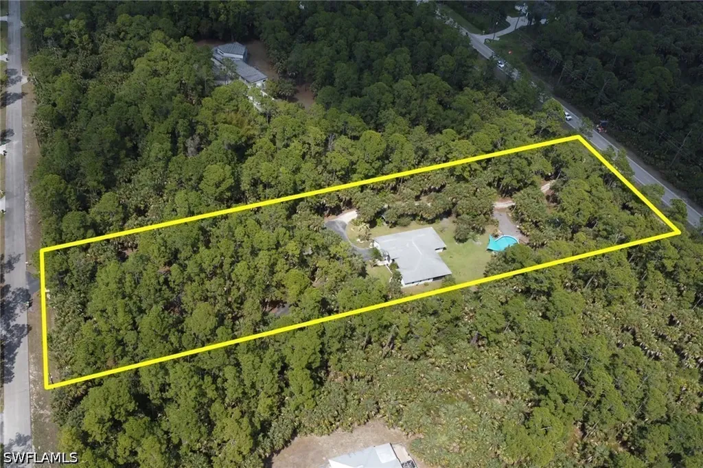 760 1st Street NW Naples FL 34120
